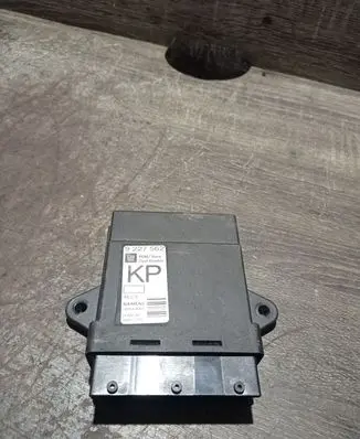 Opel Vectra C Door control unit/module 360572197
