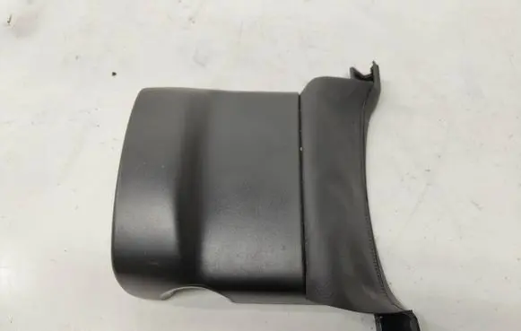 Volkswagen Jetta V Steering wheel column trim 1K0858560 P0100425