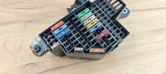 Skoda Octavia Mk2 (1Z) Fuse box set 