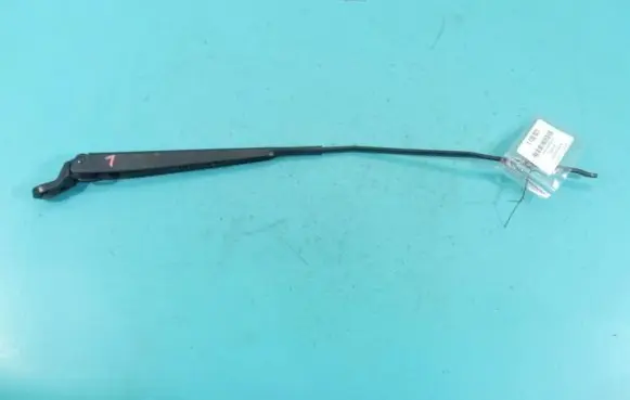 Peugeot 301 Windshield/front glass wiper blade 9804766180 IMPRK1130821