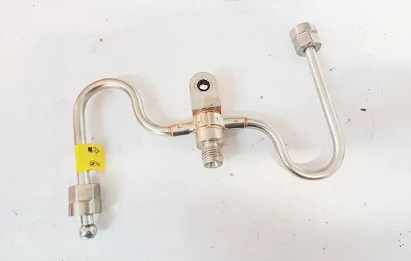 Chevrolet Corvette C7 Fuel line pipe 12618336 1261833603905947