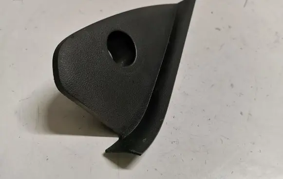 Ford Mustang VI Dashboard side end trim 