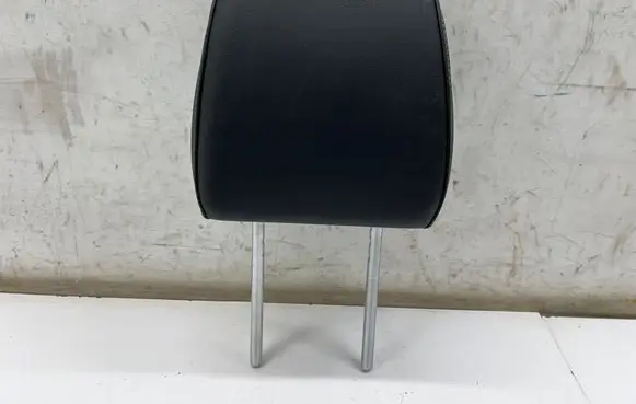 KIA Sportage Front seat headrest 