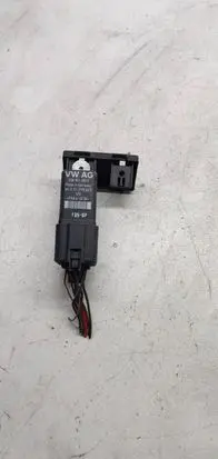 Audi A3 S3 8P Glow plug pre-heat relay 038907281D
