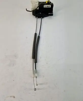 Hyundai i20 (PB PBT) Front door lock 813101J020LL02