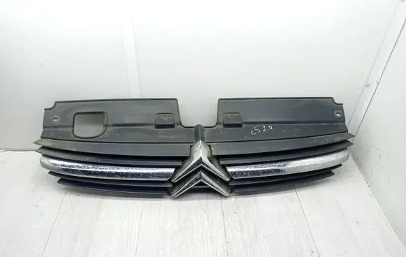 Citroen C5 Front bumper upper radiator grill 9636751980 26857M