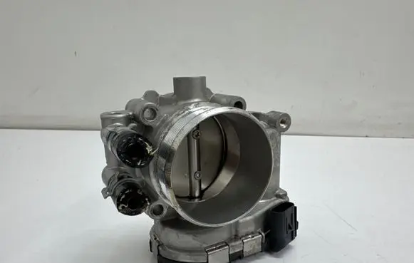 Jaguar E-Pace Throttle valve K4P39F991AA