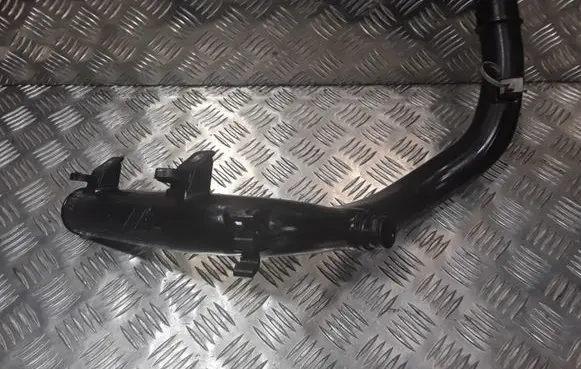 Opel Astra H Turbo air intake inlet pipe/hose 55561450 328765693