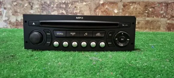 Citroen C4 II Radio/CD/DVD/GPS head unit 96662670XT PSABCD44370 A2C53284717