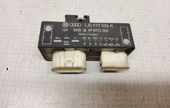 Volkswagen Bora Coolant fan relay 1J0919506K 898972000