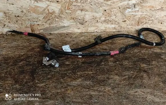 BMW 2 F45 Positive cable (battery) 608056 8677247 8677248