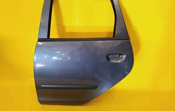 Rear door