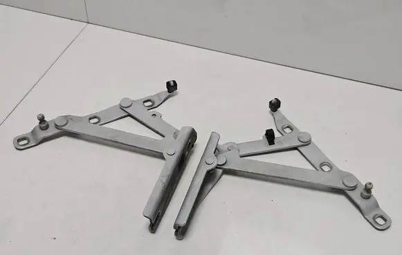 BMW Z3 E36 Tailgate/trunk/boot hinge 41628413371 41628413372