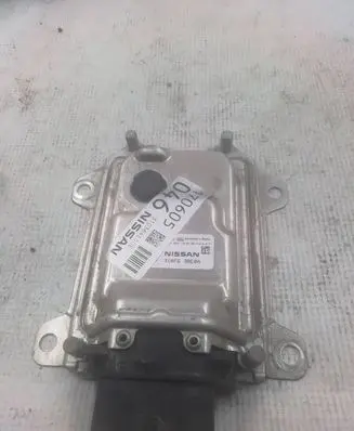 Nissan Pulsar Gearbox control unit/module 310F63BE0A