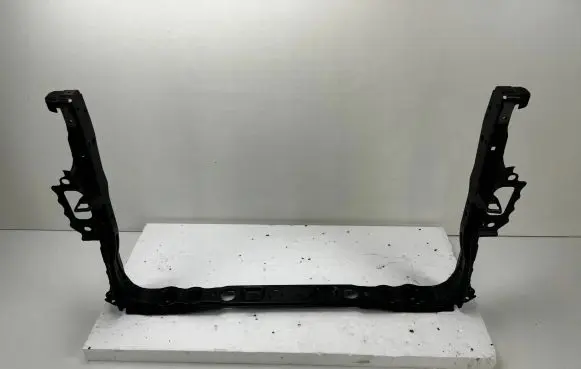 Toyota Corolla E140 E150 Front bodywork piece 