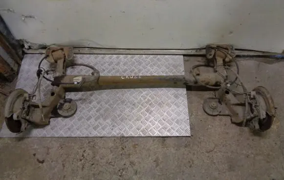 Chevrolet Cruze Rear axle beam 