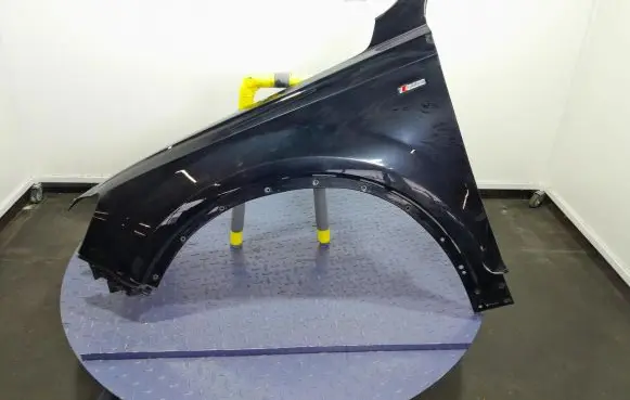 Audi Q7 4M Fender