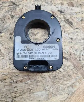 Mercedes-Benz Vito Viano W639 Steering angle sensor 0265005429 A6395420018 689070189
