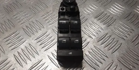 BMW X1 E84 Electric window control switch 9216046
