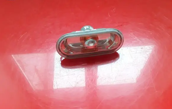 Seat Exeo (3R) Front fender indicator light 6L0949117A