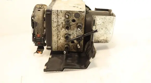 Volkswagen PASSAT B6 ABS Pump