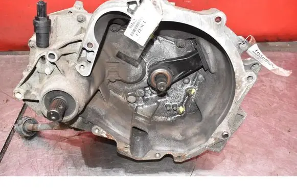 Mitsubishi Space Star Manual 6 speed gearbox JB3309