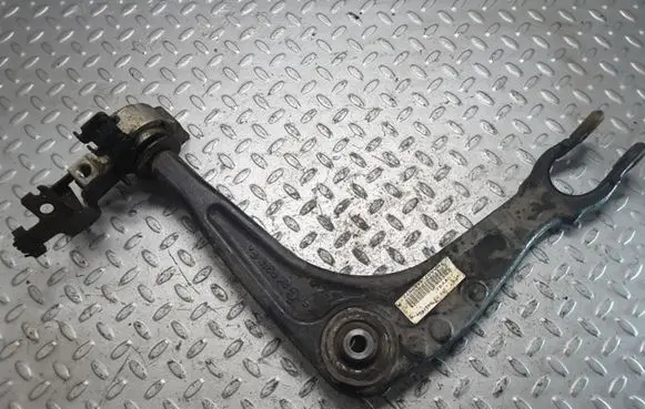 Citroen C5 Front lower control arm/wishbone 7BAA071489972 7BAA07 461GBKR3NF