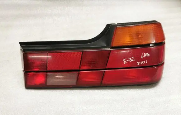 BMW 7 E32 Rear/tail lights 1374026R
