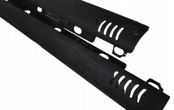 Sill/side skirt trim