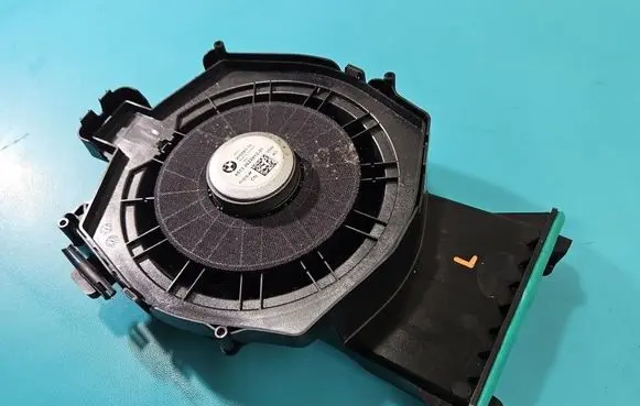 BMW iX3 G08 Front door speaker 2622912 IMPRK1520563