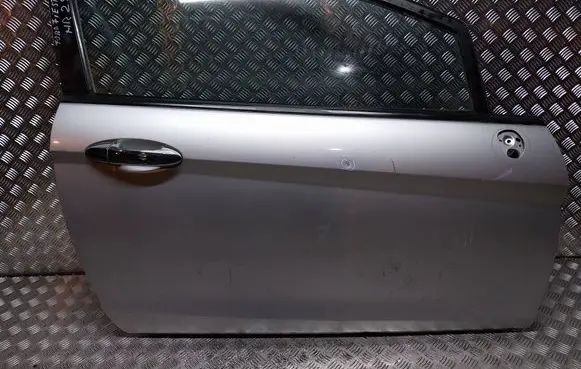 Ford Fiesta Front door S18031432