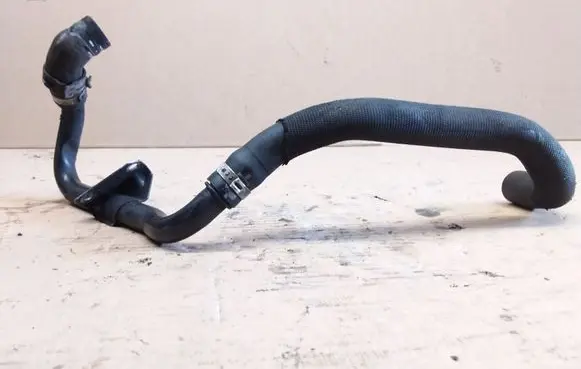 Audi A6 S6 C6 4F Engine coolant pipe/hose 057103493A