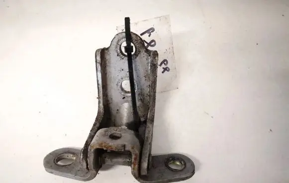 Hyundai Sonata Front door upper hinge