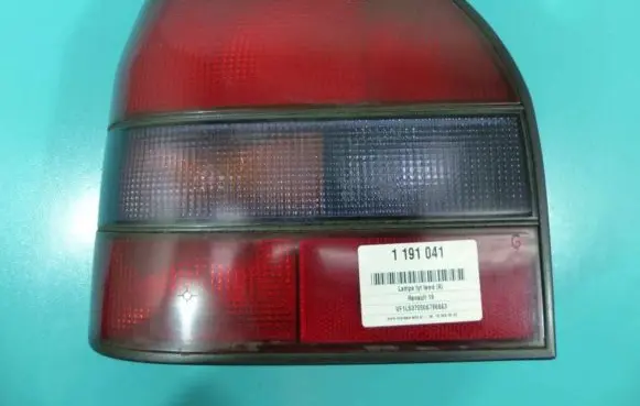 Renault 19 Rear/tail lights IMPRK1191041