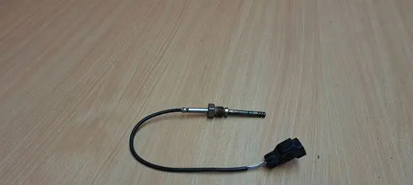 Volvo V50 Exhaust gas temperature sensor 30713739A 6G9N12B591FA