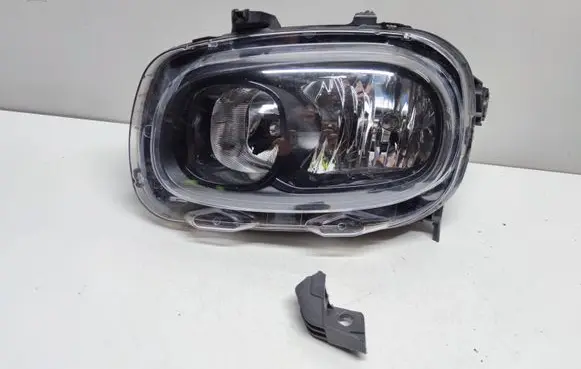 Citroen C3 Headlight/headlamp 9820059680