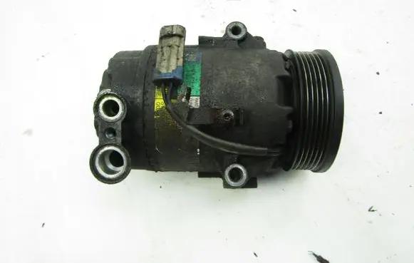 Opel Astra H Air conditioning (A/C) compressor (pump) 