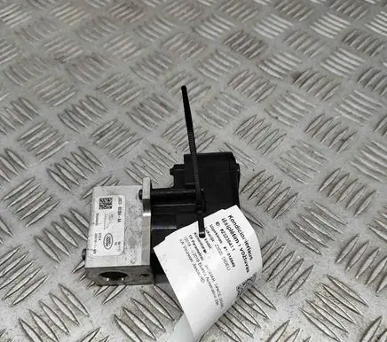 Jaguar I-Pace Air conditioning (A/C) expansion valve J9D38D304AA