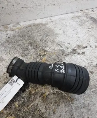Audi A4 S4 B6 8E 8H Air intake hose/pipe