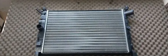 Opel Astra F Coolant radiator 632761
