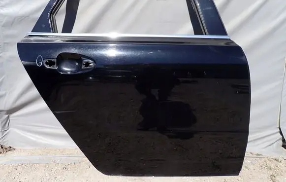 Peugeot 508 Rear door KTVD
