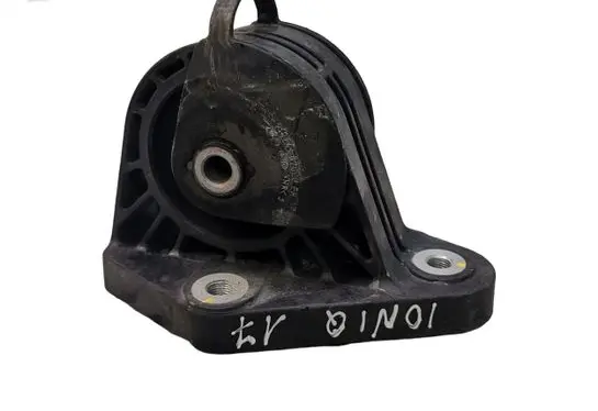 Hyundai Ioniq Engine mount bracket 21924G7000