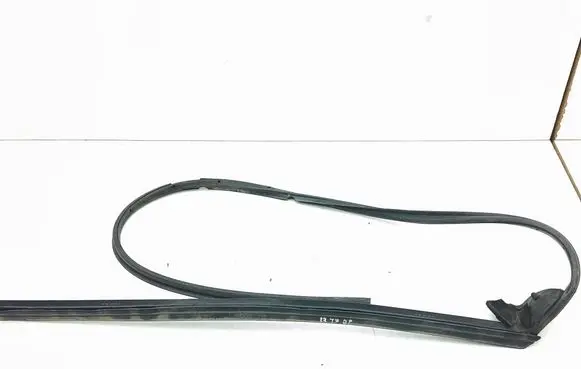 Porsche 911 996 Rubber seal front coupe door window 99653708607