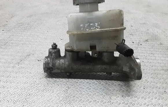 Hyundai Santa Fe Master brake cylinder BM111046