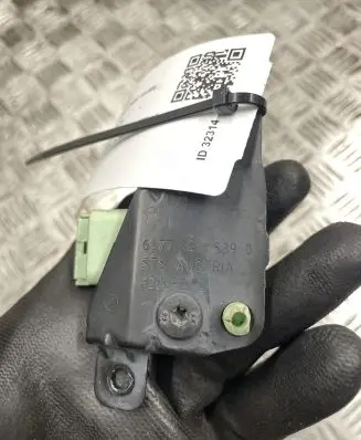 BMW X3 E83 Airbag deployment crash/impact sensor