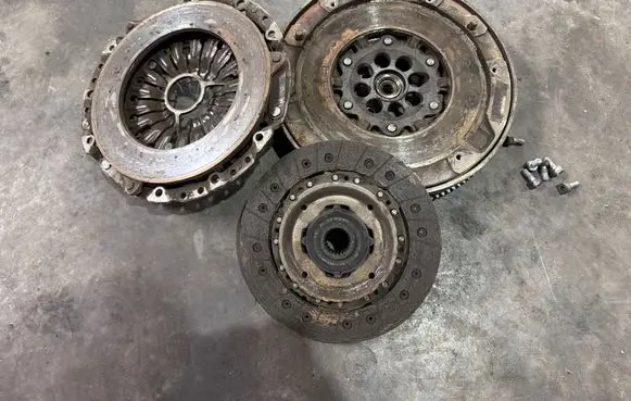 BMW 1 F20 F21 Clutch set kit 7615627