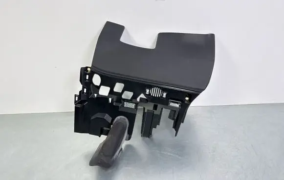 Audi Q7 4M Dashboard lower bottom trim panel S02702019