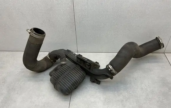 Audi A6 S6 C7 4G Intercooler hose/pipe 4G0145673Q