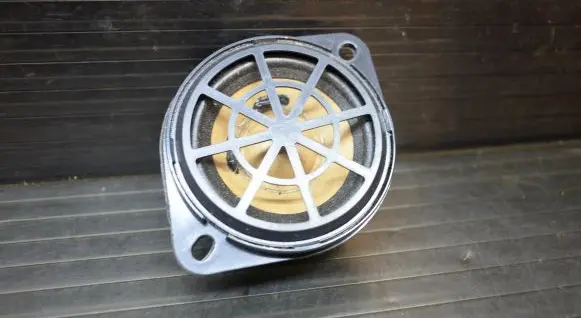 Audi A4 S4 B8 8K Front door high frequency speaker 8T0035397