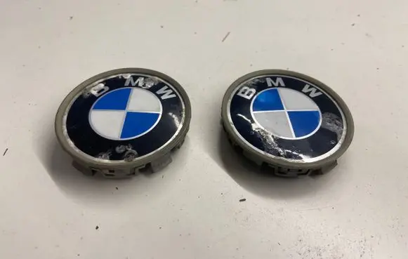BMW 3 E90 E91 Original wheel cap 1095361